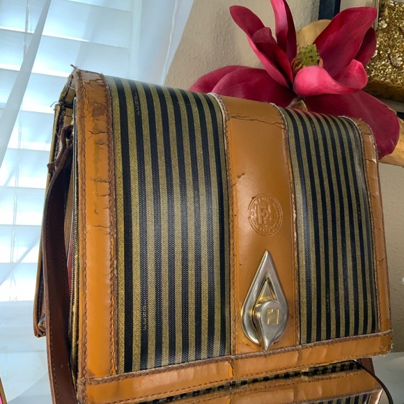 Vintage Leather FENDI PROJECT BAG - Picture 10 of 11